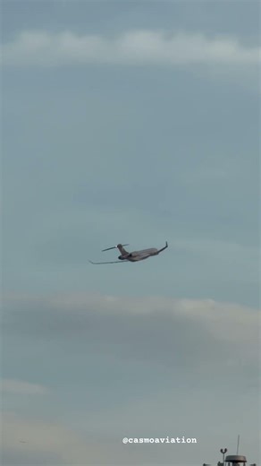 One of the World’s Most Expensive Jets Departing EWR. 👀🤯