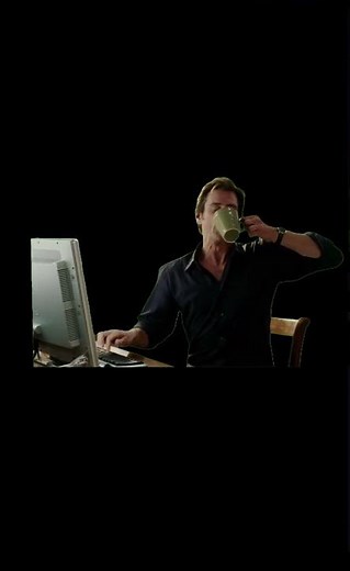 Jim Carrey typing meme 💻