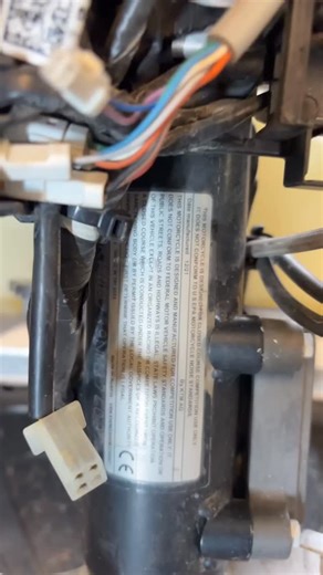 Jason Borges on Instagram: "Project 300: Episode 1 ⚙️ Suspension is the foundation of any good build, so that’s where we’re starting. Every part here has a purpose, and this setup is about control, confidence, and pushing the KTM 300 XC-W TPI to the next level. Follow along as the build unfolds. #project300 # #ktm300 #suspensiontuning #dirtbikebuild #endurolife"