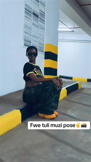 Fwe Tuli Muzi Pose: Unveiling the Trend