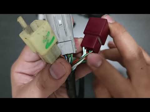 Moto Vlog 242 - Wiring color code for honda click v2 keyless conversion