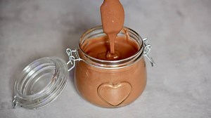 DIY Homemade Vegan Nutella Recipe (refined sugar-free) - Alphafoodie