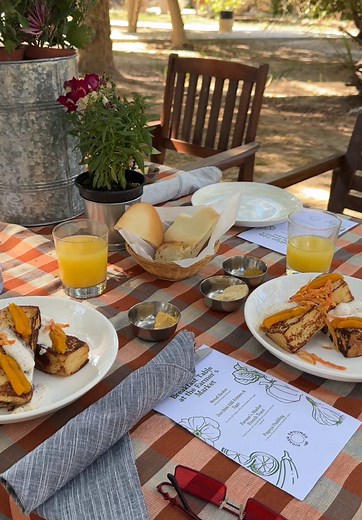 Fresh Breakfast Options at Budaiya Farmers Market
