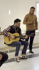 Tenemos el privilegio de ser los primeros músicos en visitar NEXO. Un espacio que crea puentes y construye futuros, acompañando a jóvenes en procesos de transformación personal, a través del arte, la educación y la comunidad. Gracias por recibirnos con tanta emoción y abrirnos las puertas de un proyecto tan valioso. | Orellana Lucca • Oficial