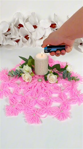 Turn Simple Yarn Into An Adorable Table Mat #DIY #Handmade #CuteCrafts #CreativeDIY #DIYCrafts