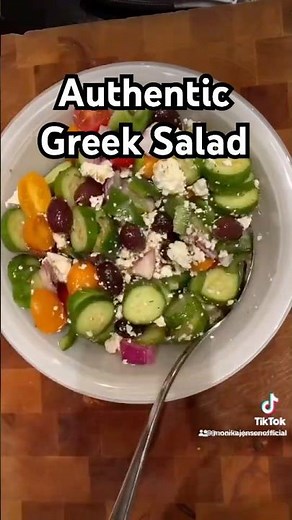 Easy Traditional Greek Salad Recipe Guaranteed