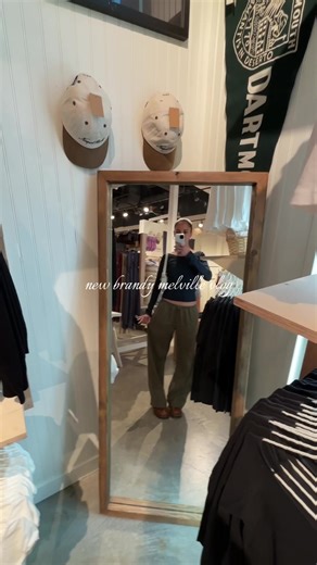 Exploring the New Brandy Melville at Huntington Beach