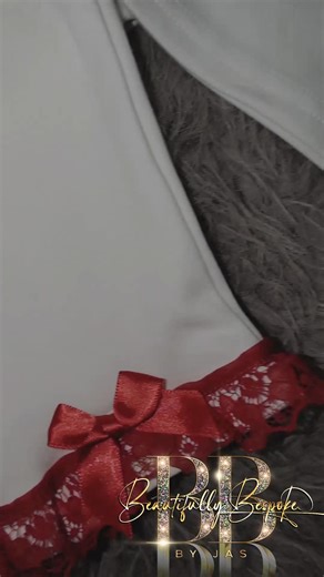 ⚠️ LAST WEEK FOR CHRISTMAS ARRIVAL'S UNFORTUNATELY ⚠️ won't be taking any last minute orders this year girls , so these need to be ordered in advance , CLEARPAY/KLARNA Available via invoice x ~ Smallest Size Available For These Are 0.3 but I do only have a few left available in that size 😞 Bigger sizes are available!!&Of Course Can Be Personalised 🥰 Website Link To Grab Yours 👇🏽 https://beautifully-bespoke.uk/shop/ols/products/candy-cane-xmas-eve-pjs #christmaspyjamas #santaiscomingtotown #p