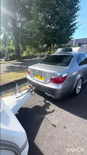 Bmw e60 M5 (towing a trailer)