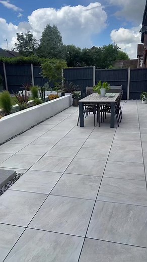 #foryou #curtislawnsandgardens #landscaping #gardenmakeover