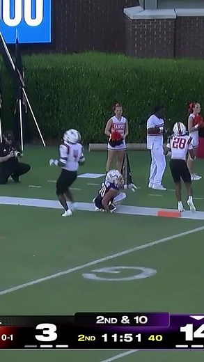 Katin Houser with a 55-yard touchdown pass to Anthony Smith vs. Campbell