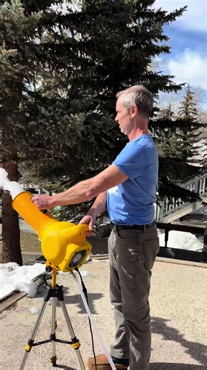 The foam machine has a weight of 3.5 pounds and throws the foam cannon style. It is an excellent addition to any event. Investing in one or multiple units is a wise decision, as they can be integrated with larger machines or used independently to elevate the foam party experience. Additionally, the foam powder packs are compatible and perform effectively with this equipment.