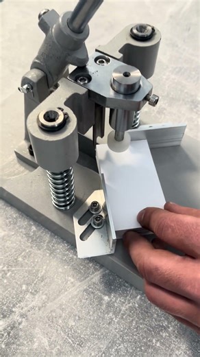 επιτραπέζιος γωνιοκόφτης [www.master.gr] #roundcut