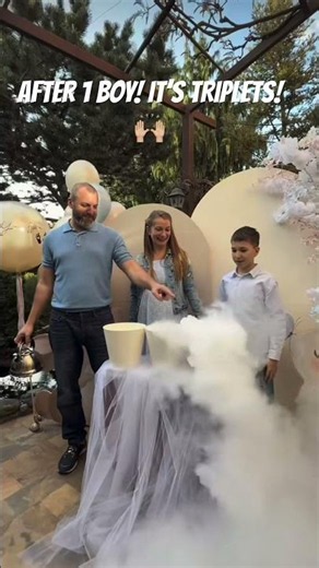 AFTER 1 BOY! IT’S TRIPLETS!! PART 1 💕💙 CREDIT: @katerina_kusova088 #genderreveal #familybonding