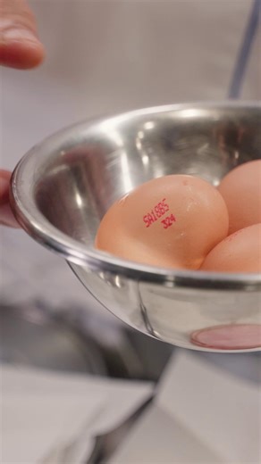 Silky whites. Golden centres. The perfect poach 🍳✨ Chef Bhu’s essential tips for flawless poached eggs: 🥚A touch of acidity to help the whites set 🥚A gentle simmer is key 🥚Lightly stir the water to cradle the egg 🥚Use the freshest eggs, at room temperature ⏱️ Chef Bhu’s rule: 3 minutes is poached-egg perfection. How do you like your eggs? Comment below 👇 #lecordonbleu #lecordonbleuaustralia #poacheegg #eggtips #poachedeggtip #cheftip #cooklikeachef