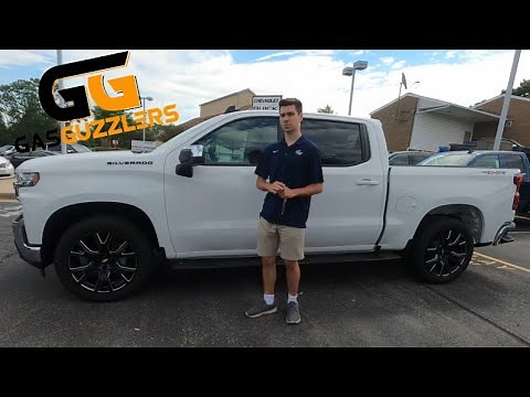2020 Chevy Silverado 1500 LT Review | Budget Do it All