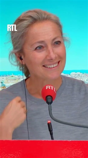 "Police Flash 80": "The 80s were great, a freedom I miss."