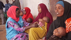 Somalia is one of four countries in Africa and the Middle East facing famine as a result of drought and conflict. While half of all Somalis are facing food shortages, thousands of cholera and measles cases are adding to their woes. The EU has scaled up humanitarian assistance to keep famine at bay and has so far provided €119 million in humanitarian assistance alone. The funds are mainly being used to give drought-displaced people cash assistance, ensure access to safe water, and provide treatme