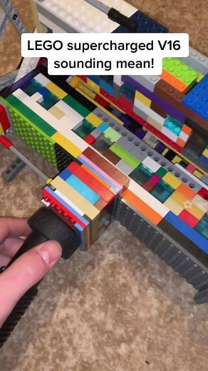 Cool sounds from the v16 #smallblock #nitrolve #legoengine #enginesound #lego #fast #engineasmr #supercharger #diesel #fypシ