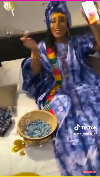 Capturing Moments: A Stylish Video Selfie