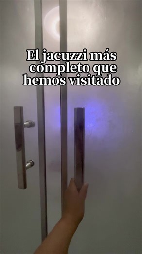 260K views · 3.8K reactions | Hasta música y luces tenía el jacuzzi 來 también tiene espacio para reus privadas ‍️ ✨Hotel Penthouse del Rey en Los Olivos #hotel #motel #peru #limaperu #Recomendado #recomendaciones #parejas | Telos recomiendo | Facebook