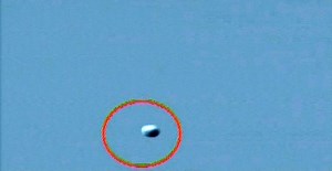 NASA's Mars rover Curiosity captures mysterious images