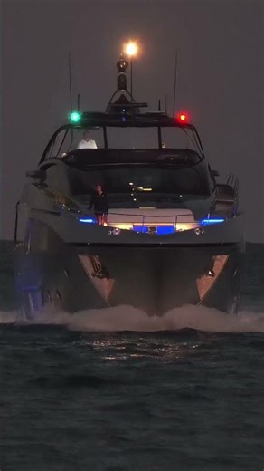 Love the neon! Riva at the famous Haulover Inlet. 🤓