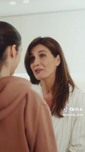 Elia Galera y su hija: confidencias y su gran secreto 'beauty', El Sérum Premium de Lierac.