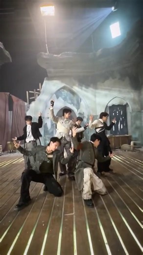 EXO-CROWN(dance practice mirrored)