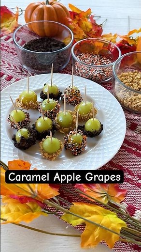 Caramel Apple Grapes 🍏✨Recipe in description #easydessert #fallrecipe #falldessert