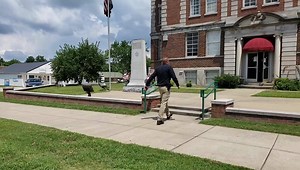 Tennessee River Valley News Endorses Sheriff Nick Weems Over the course of the last three years, we at TNRV have covered Perry County as well as others in the valley. In that time we have worked closely with the Perry County Sheriff's Office to keep our viewers informed. When you have the vantage point of seeing how things actually work at the scene and behind the scenes, you gain perspective of who a person really is, not just what the public sees. Over the course of this time, Sheriff Weems ha