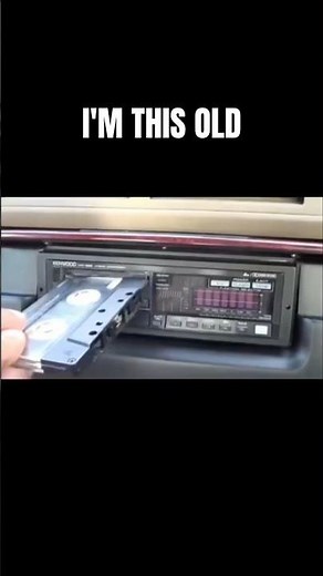 The equalizer lights during a night drive 🤌🏾