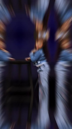 El síndrome de Down no define límites, define oportunidades. Cada paso, cada sonrisa, cada logro es una forma de demostrar que el talento, la belleza y la fuerza no entienden de etiquetas. Mi hija no busca encajar en un molde… ella rompe los moldes. Brilla con su autenticidad, inspira con su presencia y demuestra que la verdadera inclusión es reconocer que todos tenemos algo único que ofrecer al mundo. Ella no solo es modelo de pasarela… es modelo de poder, de amor y de inspiración. #SíndromeDeD