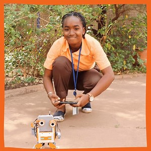 👩‍🔬👩‍🚀👩‍💻👩‍🔧👩‍🏭👩‍🏫 Happy International Day of Women and Girls in Science! Girls everywhere are changing the world - from launching nano satellites into space from Kazakhstan, to advocating for girls’ education in Chile, building robots in Mali, creating low-cost ventilators in Afghanistan, programming in Argentina, and addressing cyberbullying with technology - and they won’t stop. Today, and every day, we must continue breaking the barriers girls face around the world. Voices of You
