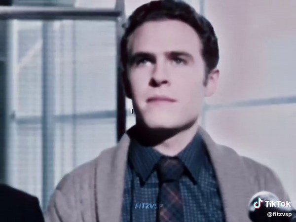 Fitz Edits with Faded Glow Colouring