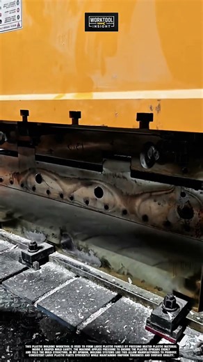 Plastic molding worktool that forms large molded plastic panels with precision #worktool
