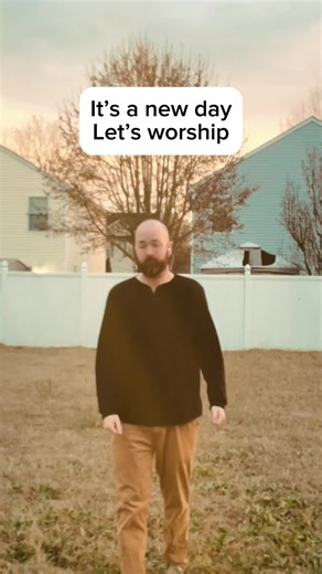 Gods love, which is beyond all measure, is waiting for you 🙏 When the vibe is so beautiful it feels like a green screen #musicsaves #godisalmighty #christiantiktok #worshipmusic #john316