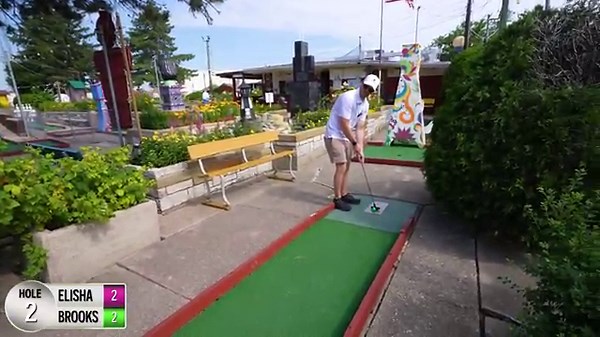 Mind-Blowing Old School Mini Golf Course!