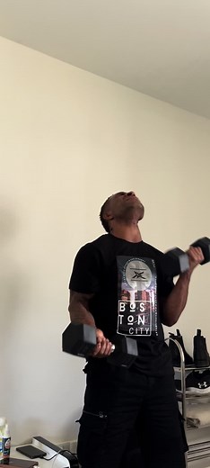 Home Gym Dumbbell Workout Routine for Fitness Enthusiasts