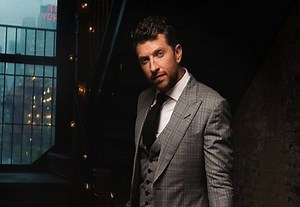 Brett Eldredge Hits No. 1 on Country Radio with Wanna Be That Song