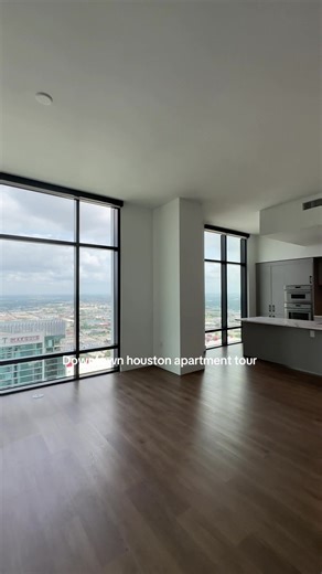 Downtown Houston Luxury Apartment Tour