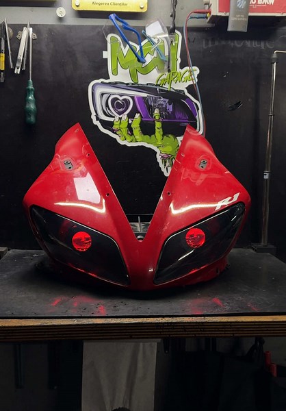 ✨#yamaha #r1 #yamahar1 #custom #headlights TikTok