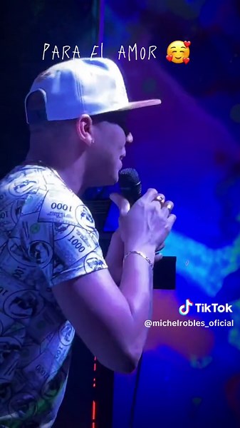 pido un aplauso para el amor👏❤️