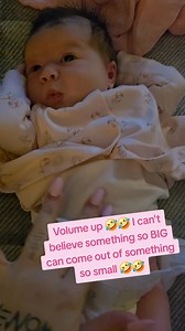 Turn the volume up and listen to this video 🤣🤣🤣 how on earth can something so big come out of something so small 😅😅 she is our little farting machine 😅 #RecoveringRoxy #fart #farting #newborn #funny | Roxanne McMullin