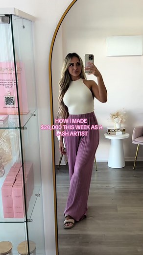 Starting this business at 18 was the best decision I ever made 🥹 #fyp #lashartist #businesstips