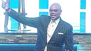 2.3K views · 73 reactions | Your pastor’s heart for you is next level living! God set a pastor up for YOU; to lead you in the truth of His Word to level up in your soul and in your life! When are you going to allow your pastor to lead you as he was set to do?? When will you become your pastor’s dream? #haveyoulookedoverSundaysnotes #haveyoubeentochurch #areyouhearingtheword #areyoudoingtheword #Godgaveyouapastor | Mike Freeman Ministries | Facebook