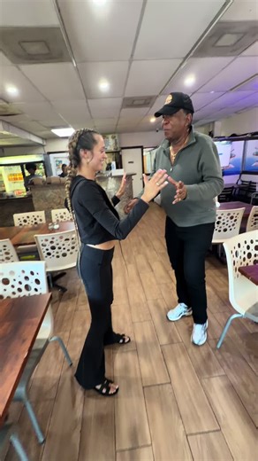 Woah Vicky (@woahvickyy)’s videos with original sound - Woah Vicky