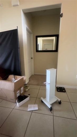 De montar la máquina… a tratar la celulitis en tiempo real 👀 Así se ve una sesión real con mi clienta usando Nettito Cellulite Massage Machine 💆‍♀️ La tecnología correcta la técnica correcta = mejores resultados. #bodysculptingc#cellulitetreatmentc#cellulitemassage #bodycontouring #lymphaticdrainage