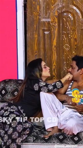 pakistani best comedy🤯💦#nasir_chinyoti #comedy #stage #shorts #ytshorts