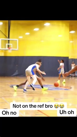 Basketball player dunks the ball on the referee after the whistle! Oh my! #basketball #funny